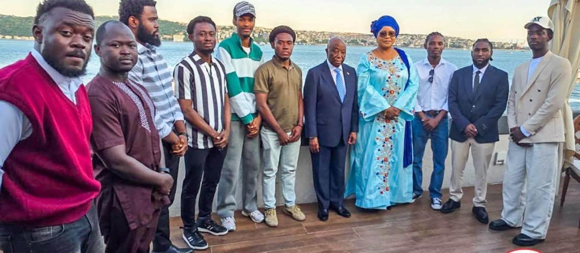 President Boakai Meets Liberian Students in Türkiye
